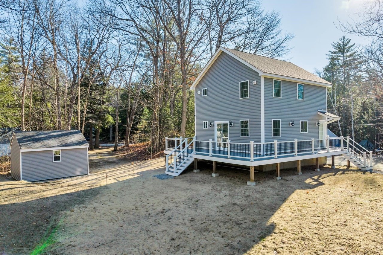 19 Eden Ln