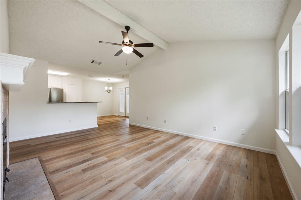 14401 Tiffer Ln