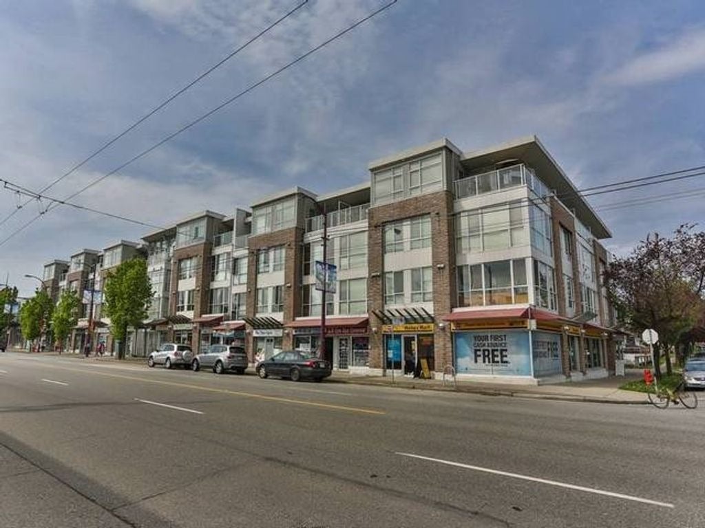 5555 Victoria Dr, PH1