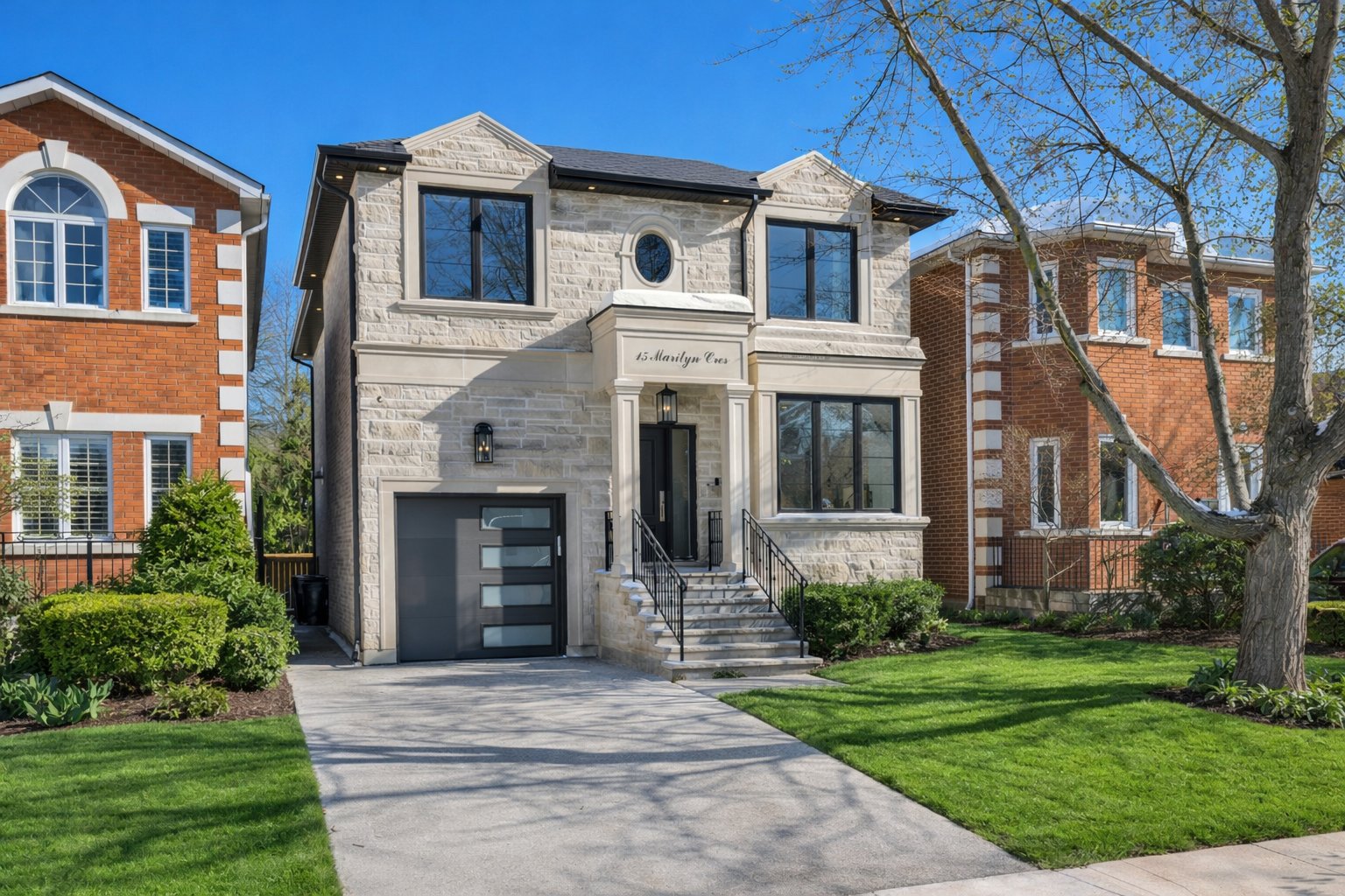 15 Marilyn Cres