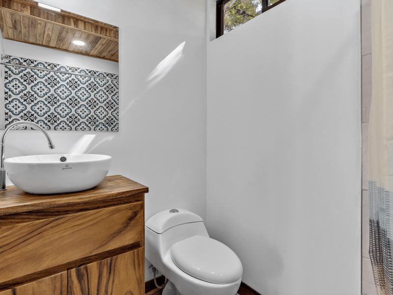 10 Unit Hotel by the Langosta Beach Playa Langosta