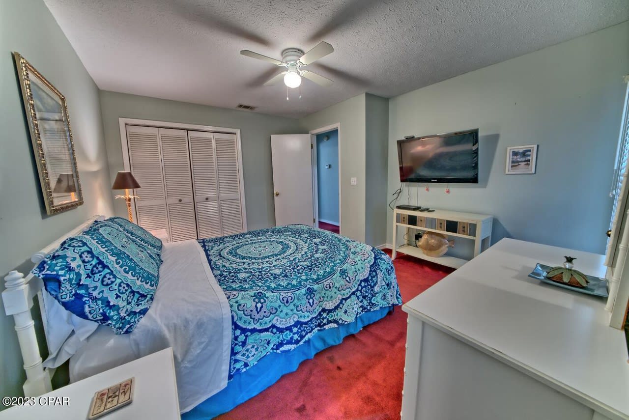 122 White Sandy Drive