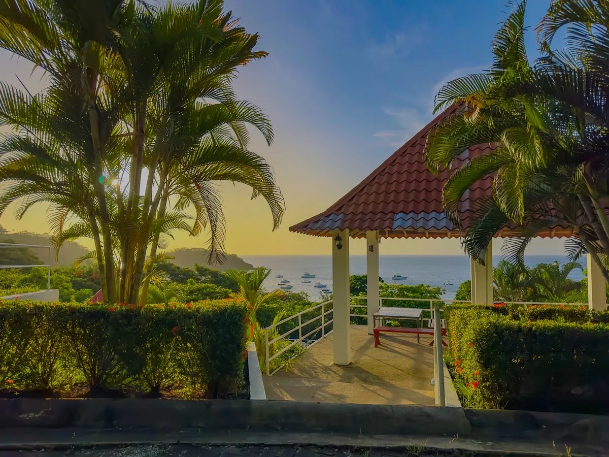 Ocean and Sunset View Villa