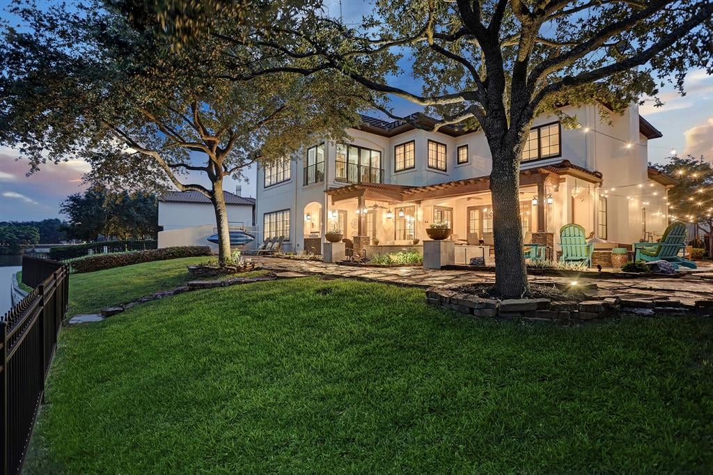 15326 Oyster Creek Lane