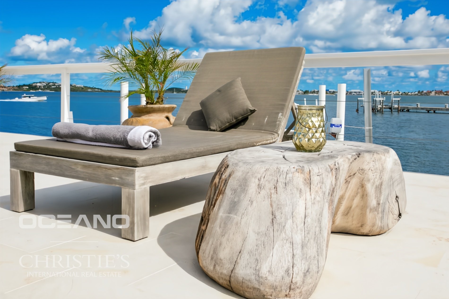 Blue Lagoon  - Private Address