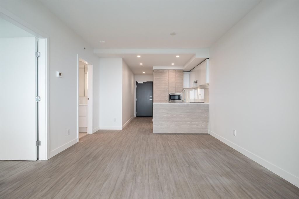 13615 Fraser Hwy, #1602