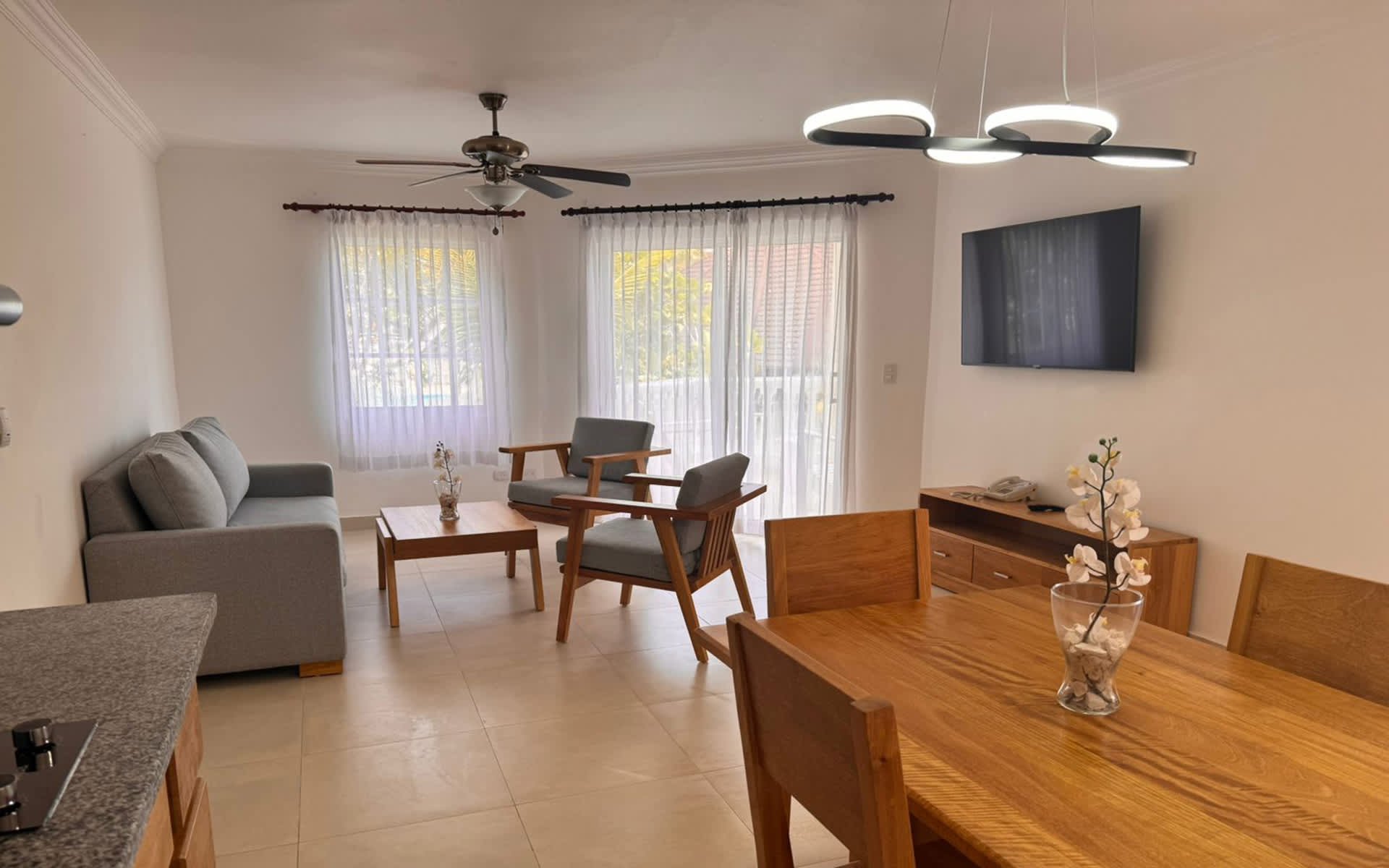Residence Suites