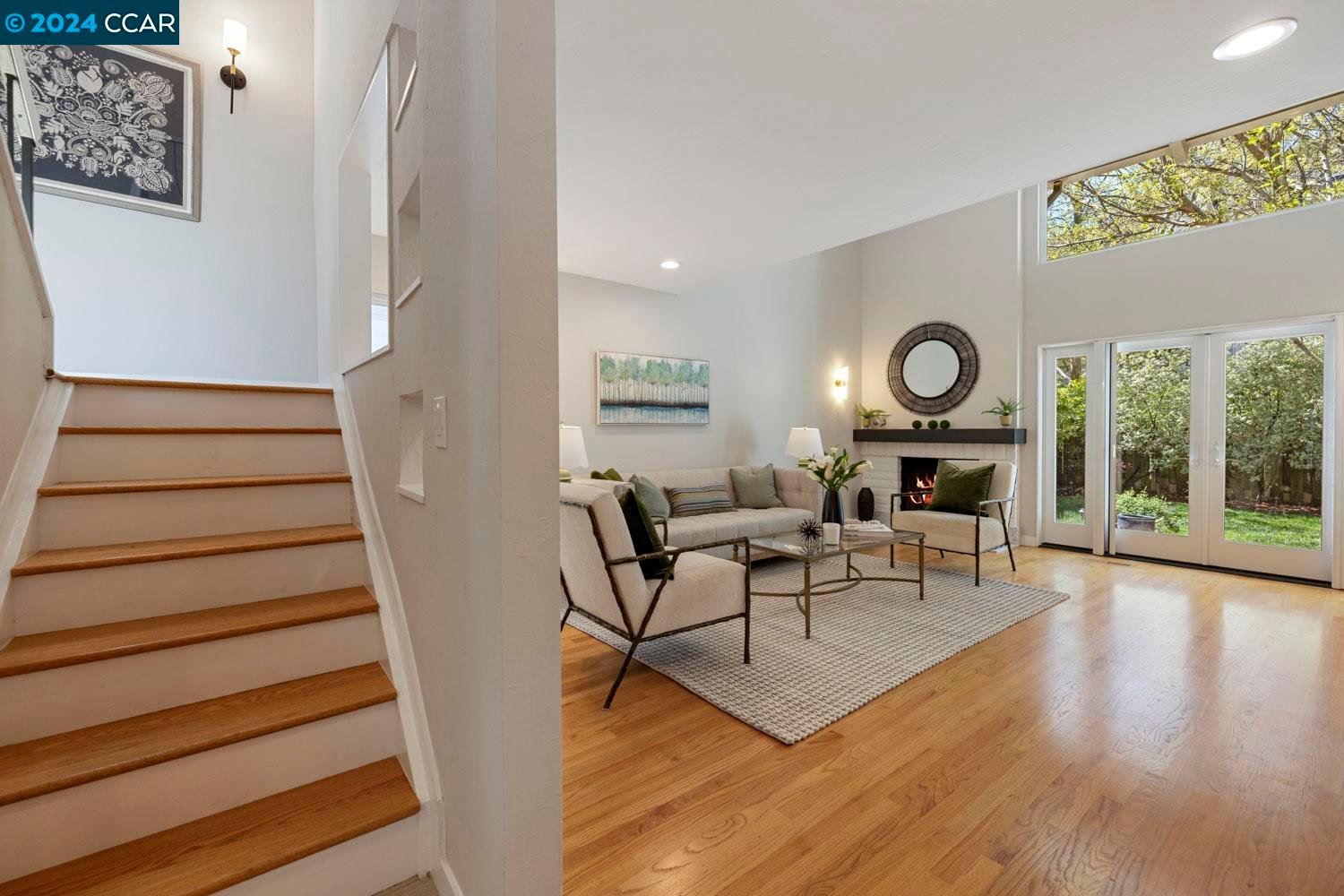 10 Doral Dr