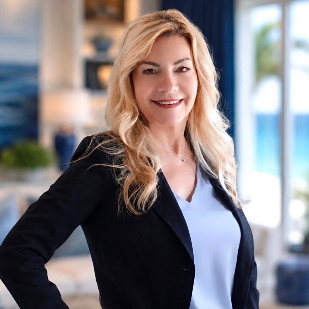 Dena Douglas Ocala, FL Real Estate Agent Headshot