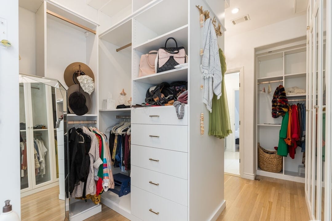 Pinnacle Estate, Wonderland Ave, 90046