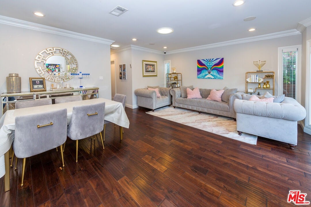 1707 Preuss Rd