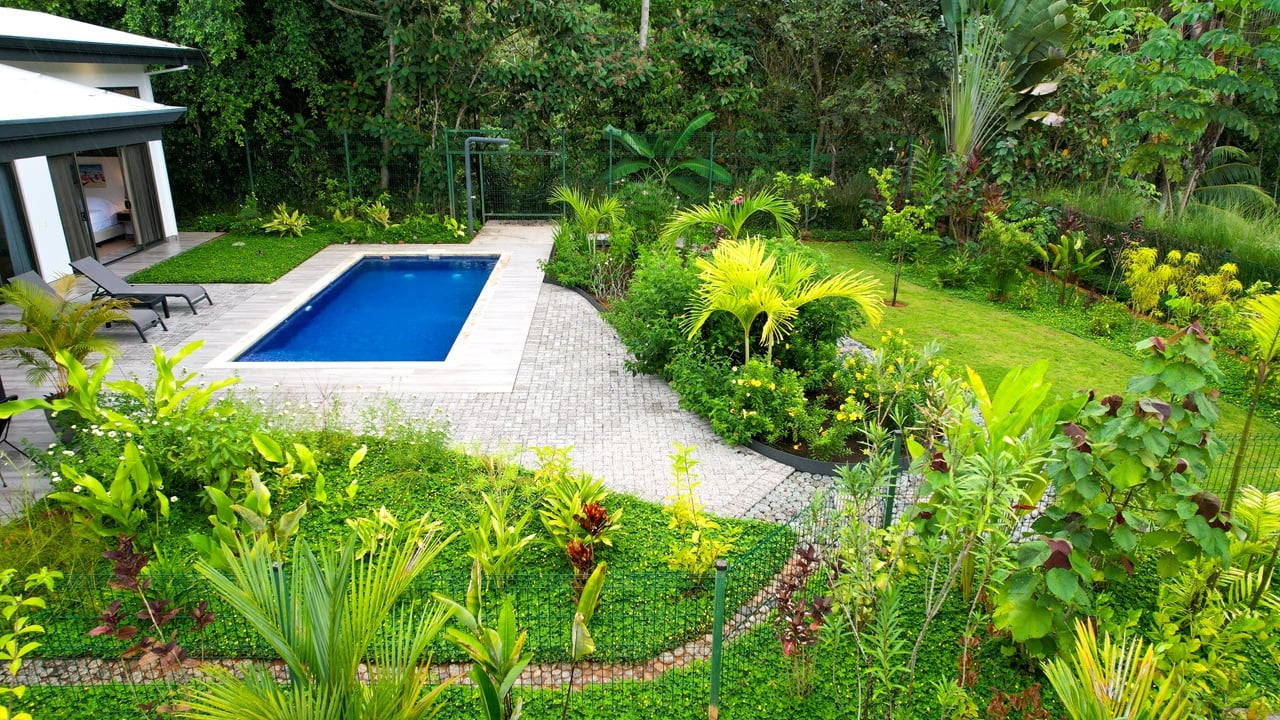 Modern 3BR Home in Highly Desirable Gated Community in Ojochal Costa Rica