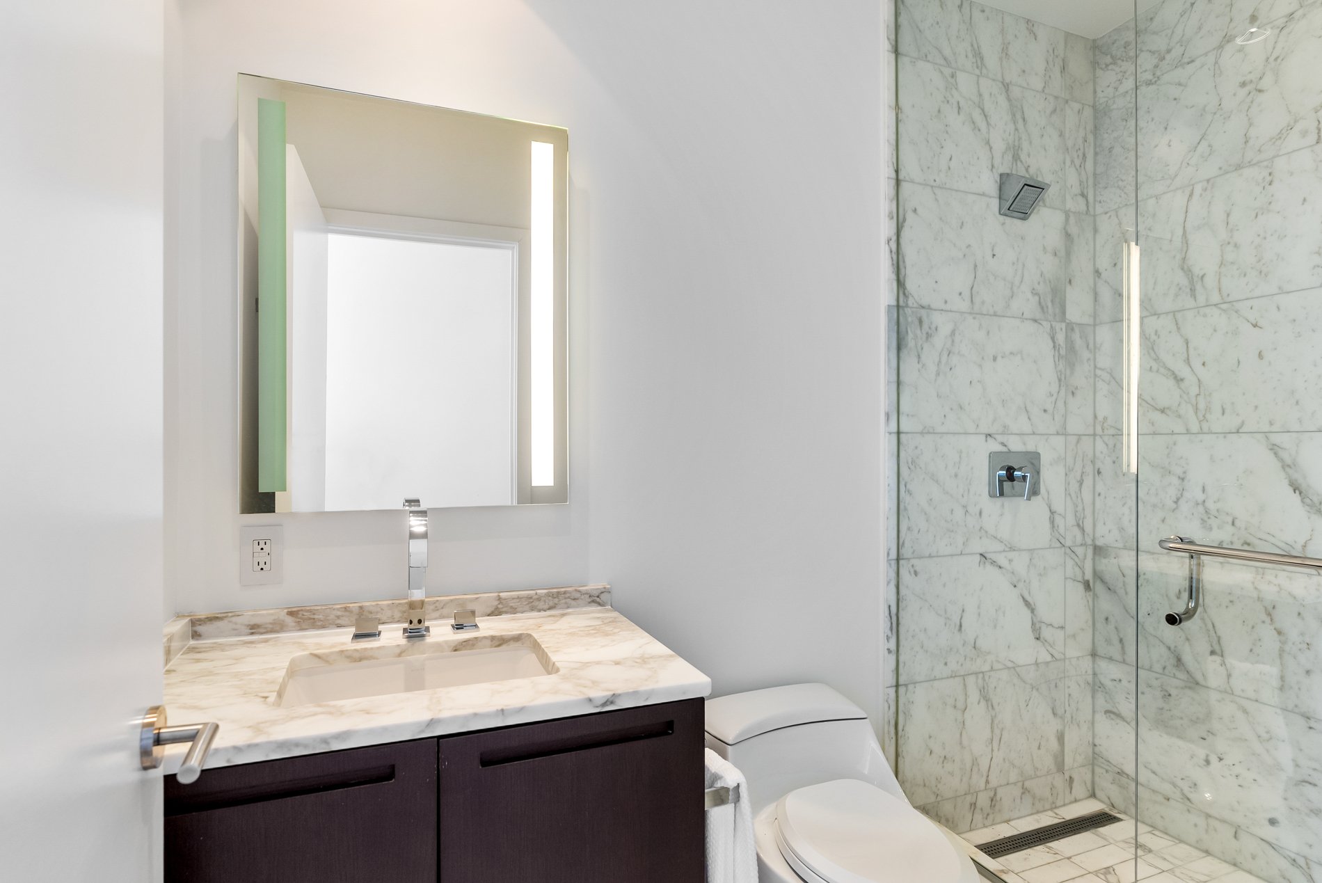 Suite 5804- 180 University Avenue