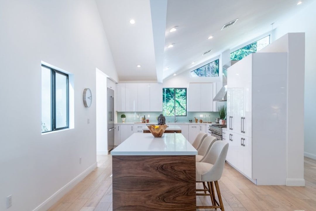 Golden Elysian, Benedict Canyon Dr, 90210