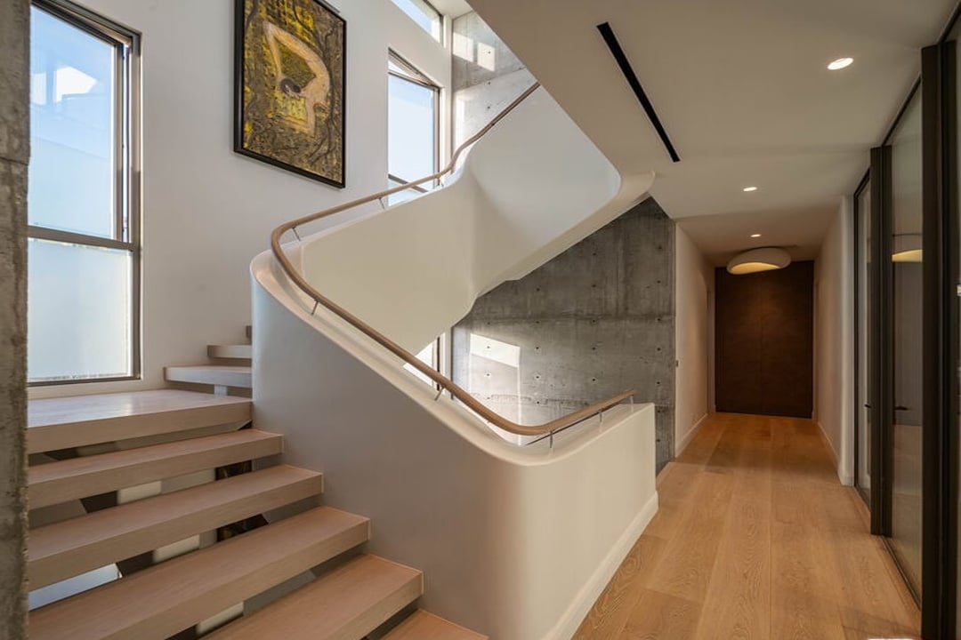 Palisades Beach Rd, 90403