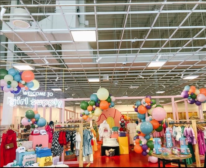Local Boutiques and Home Decor