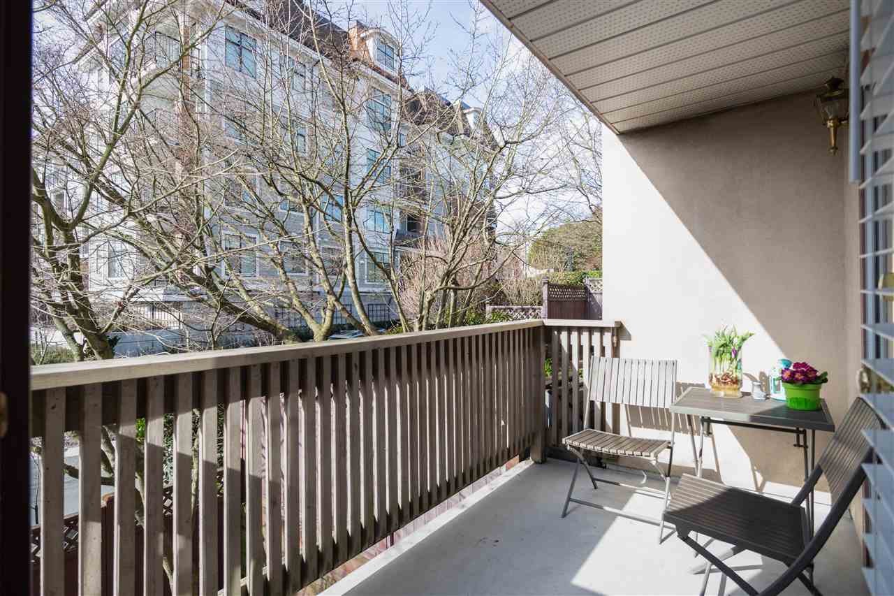 216-888 Gauthier Ave