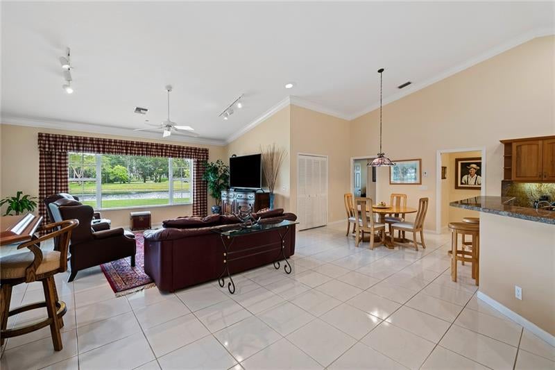 13101 SW 33rd Ct