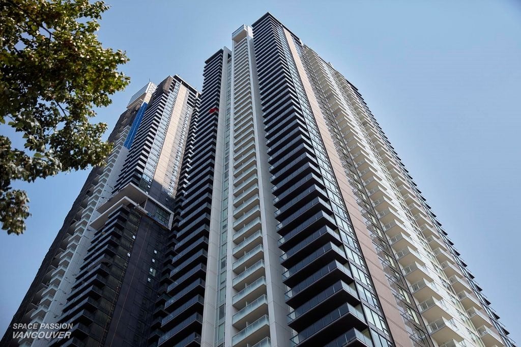 2186 Gilmore Ave, #2809