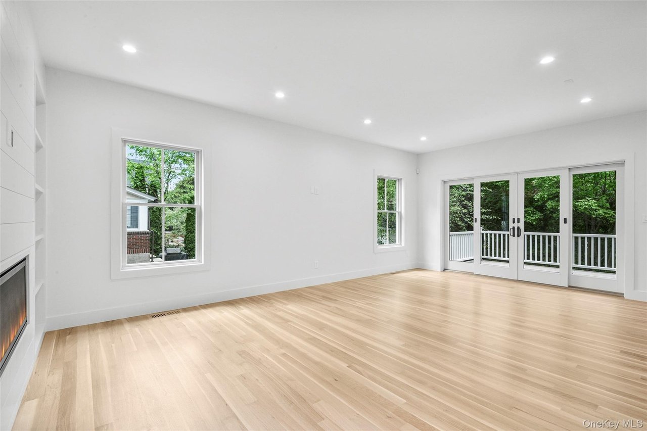 247 Nelson Rd