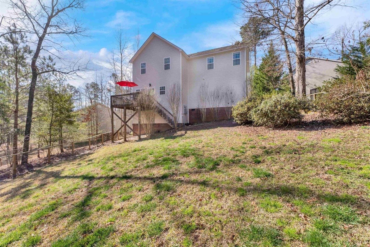 519 Kinsman Ct