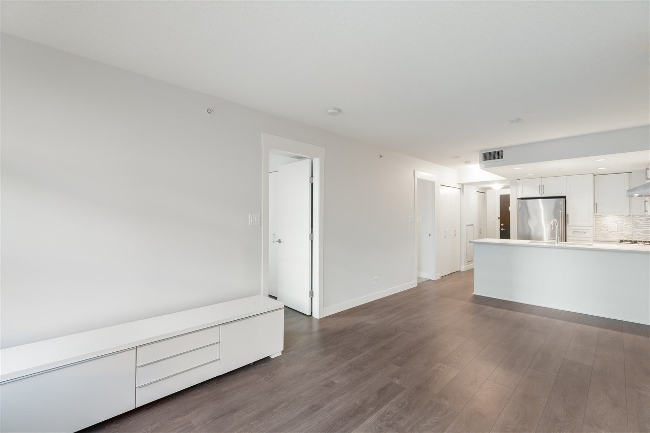 8033 Saba Rd, #306