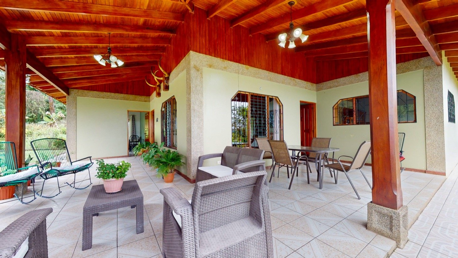 House for Sale in Ojochal, Costa Rica – Traditional Charm on 2.75 Acres