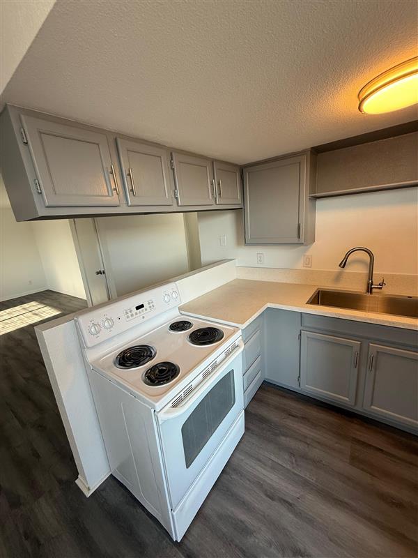 4380 Vornsand Drive 3