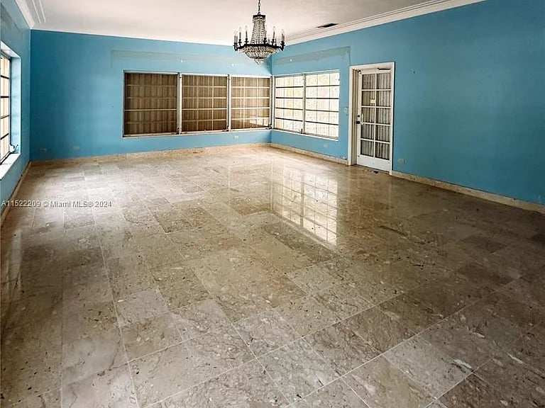 9200 Old Cutler Road