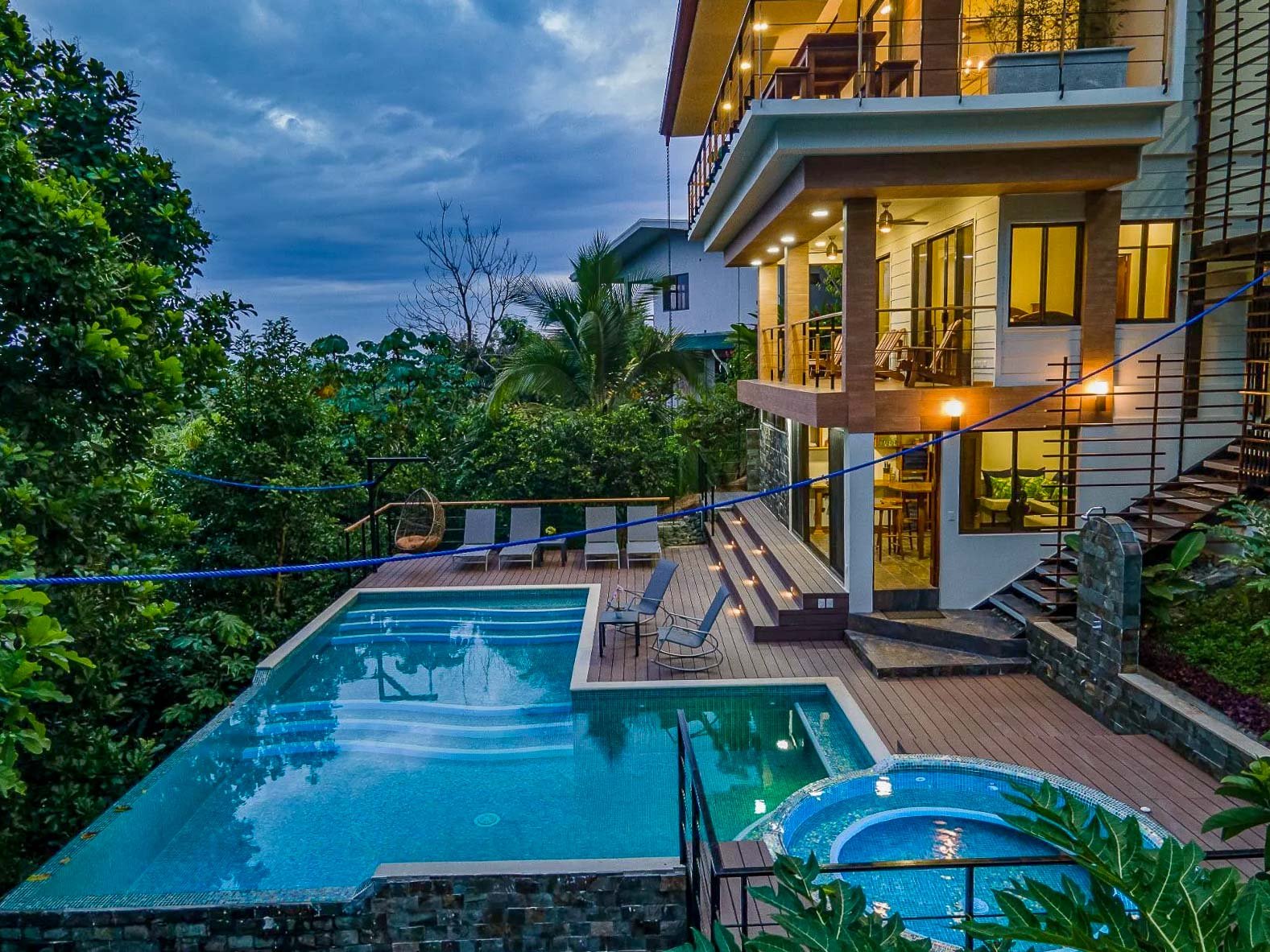 Fully Furnished 10 minutes to the beach Vista Verde Turn Key Vacation Rental