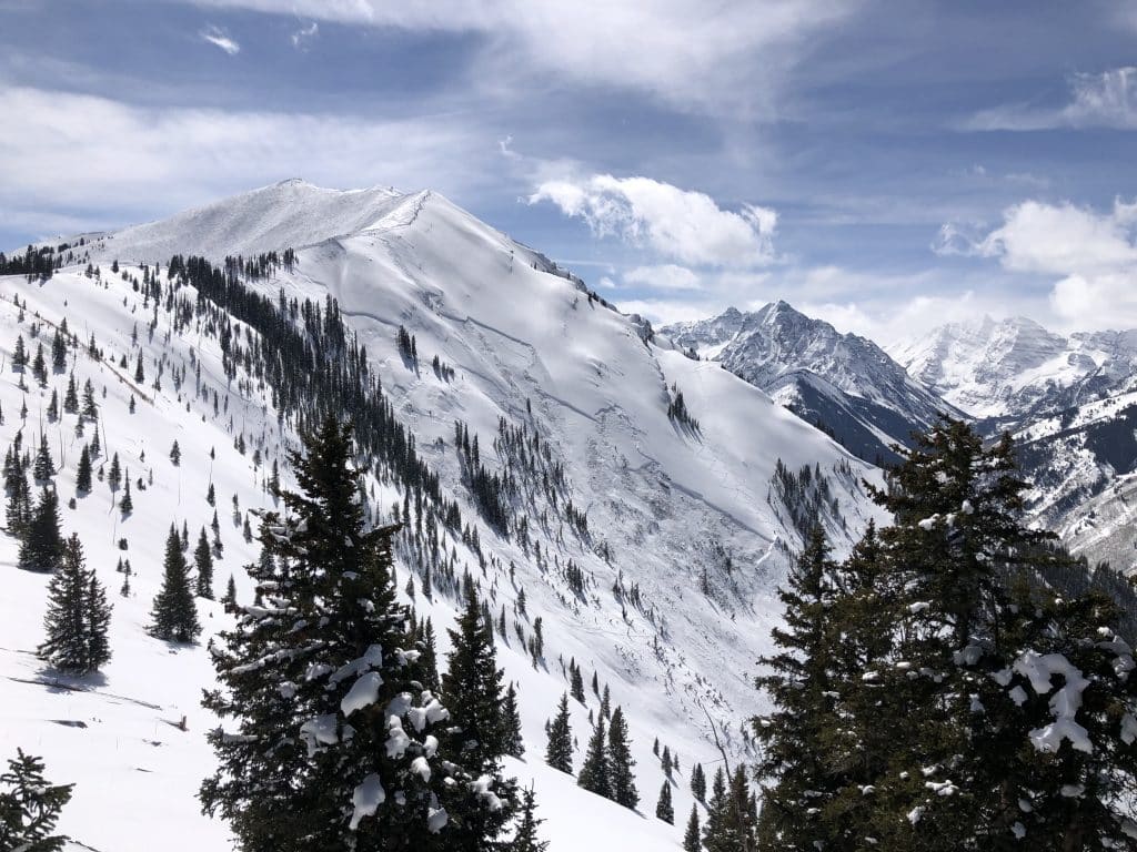 Maroon Bowl Avalanche Kills One; Two Rescued