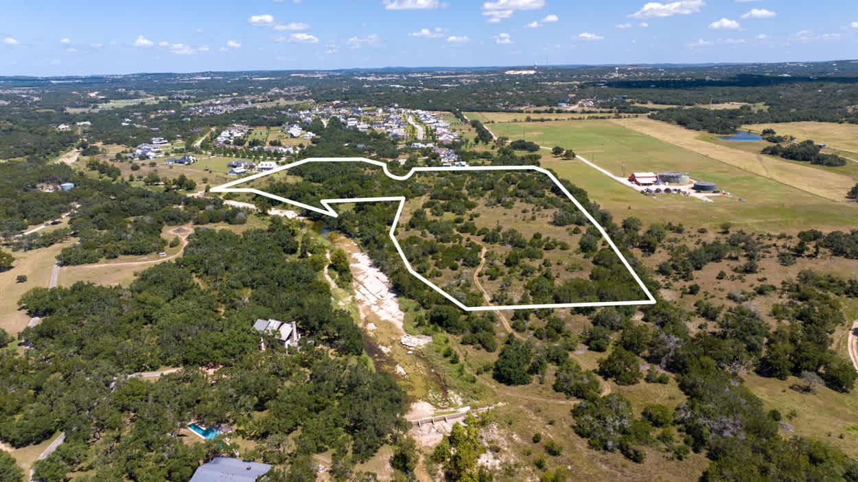 PRIVATE RANCH LISTING IN DRIPPING SPRINGS/DRIFTWOOD