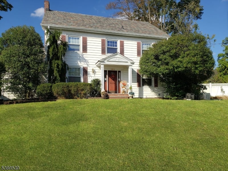 182 Meisel Ave