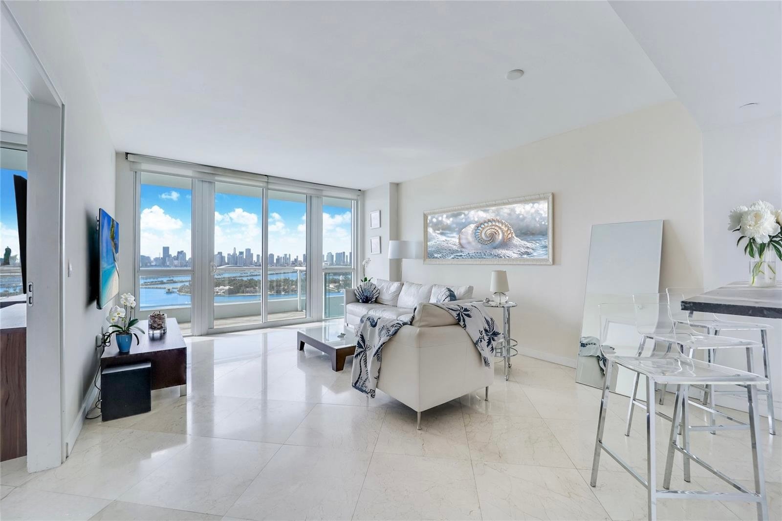540 WEST AVE #2312