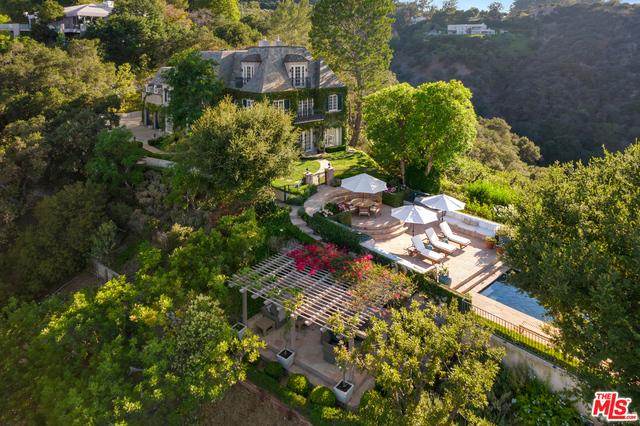 13337 Mulholland DR
