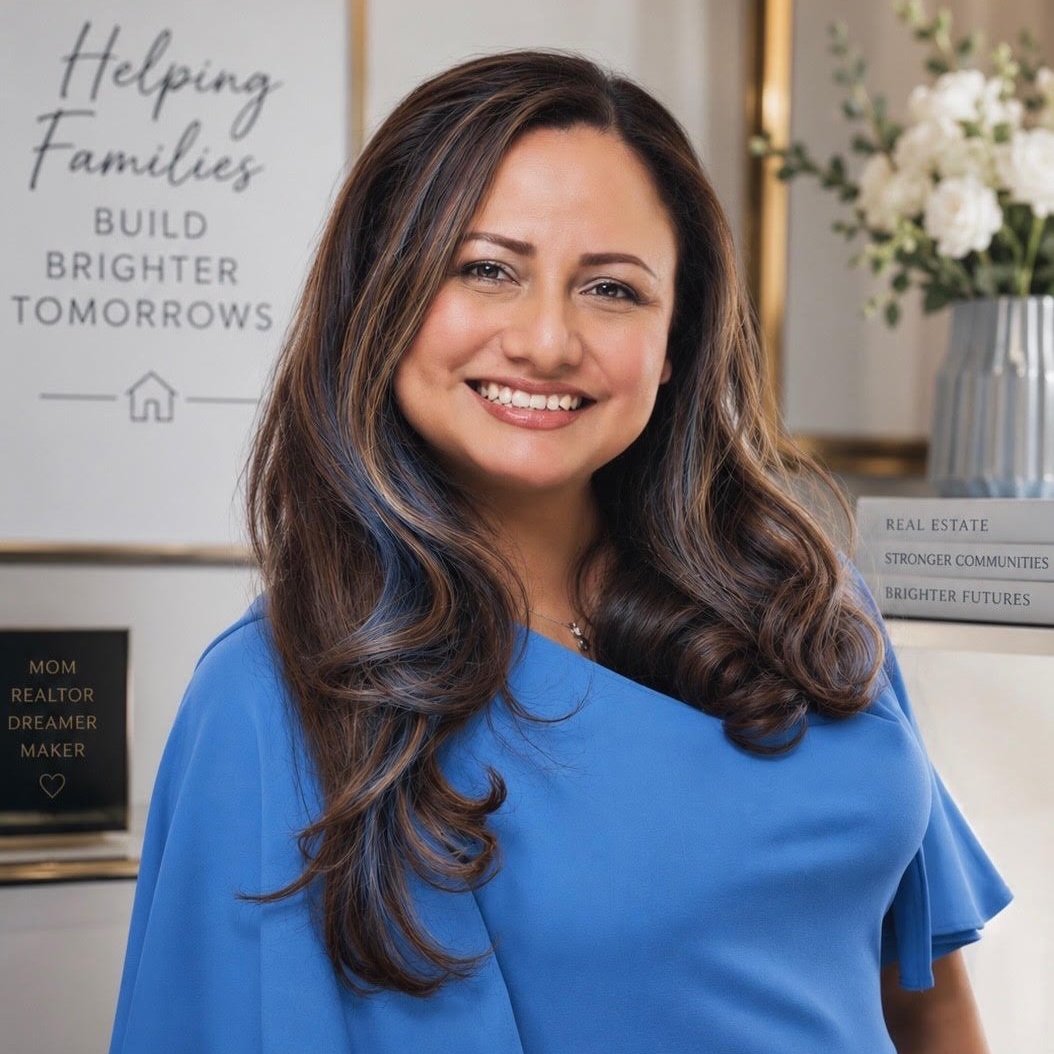Maria Long Somerville, NJ Real Estate Agent Headshot