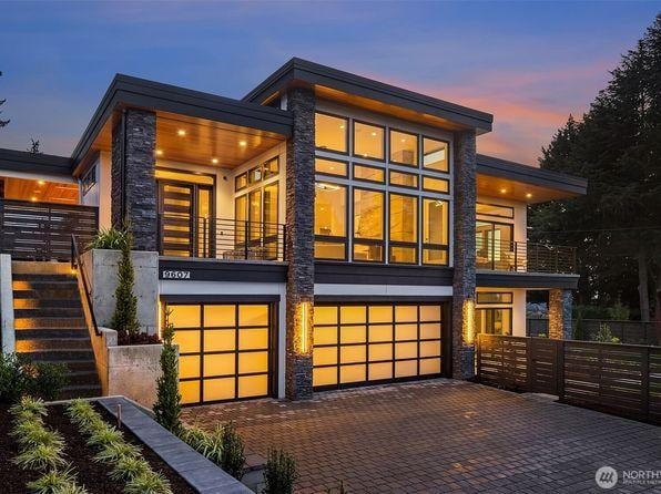 🏡 What Defines a Luxury Home in Seattle?