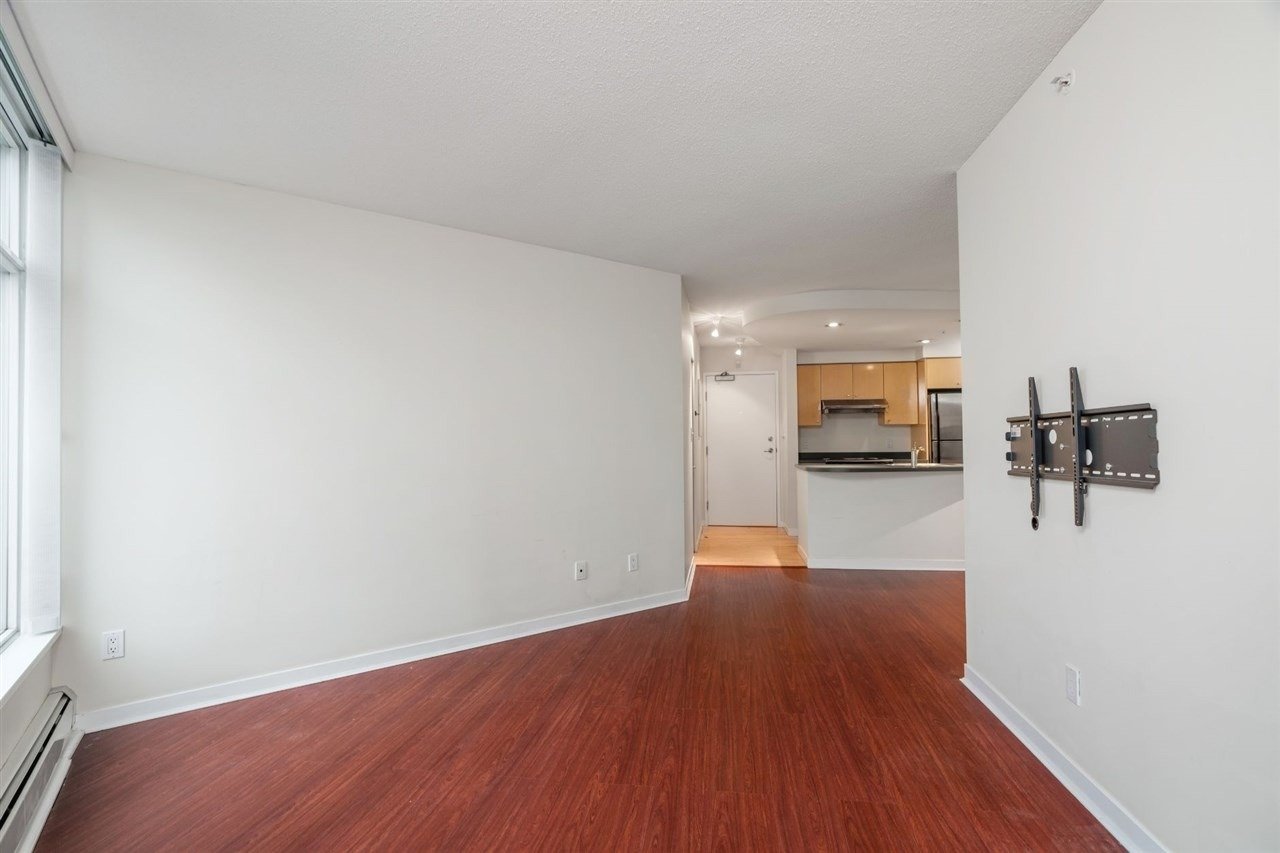 1009 Expo Blvd, #2009
