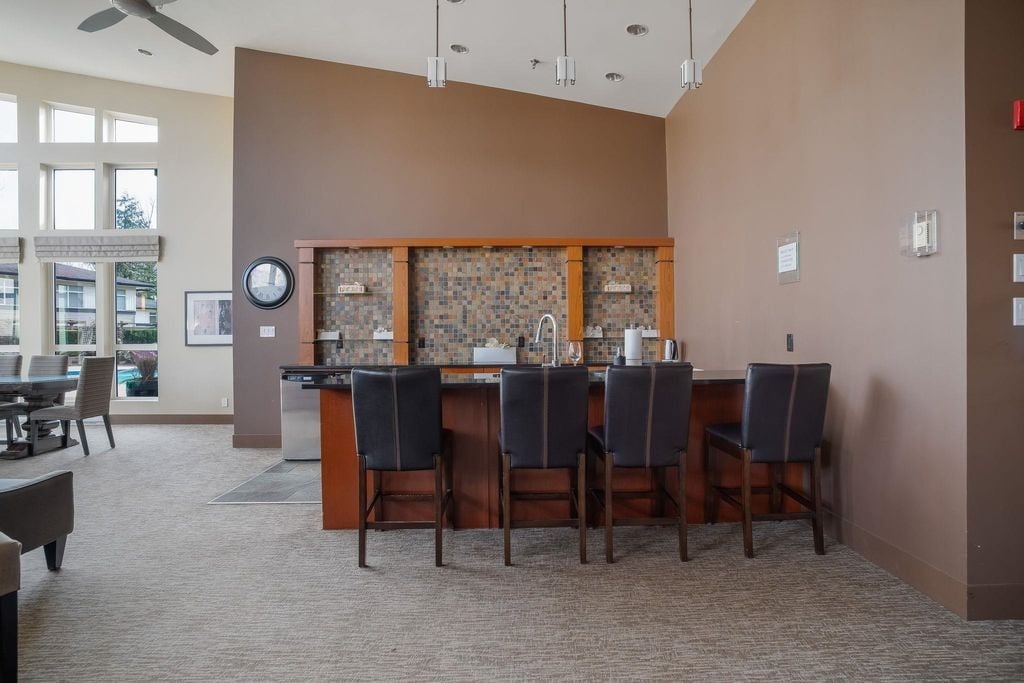 1135 Windsor Mews, #111