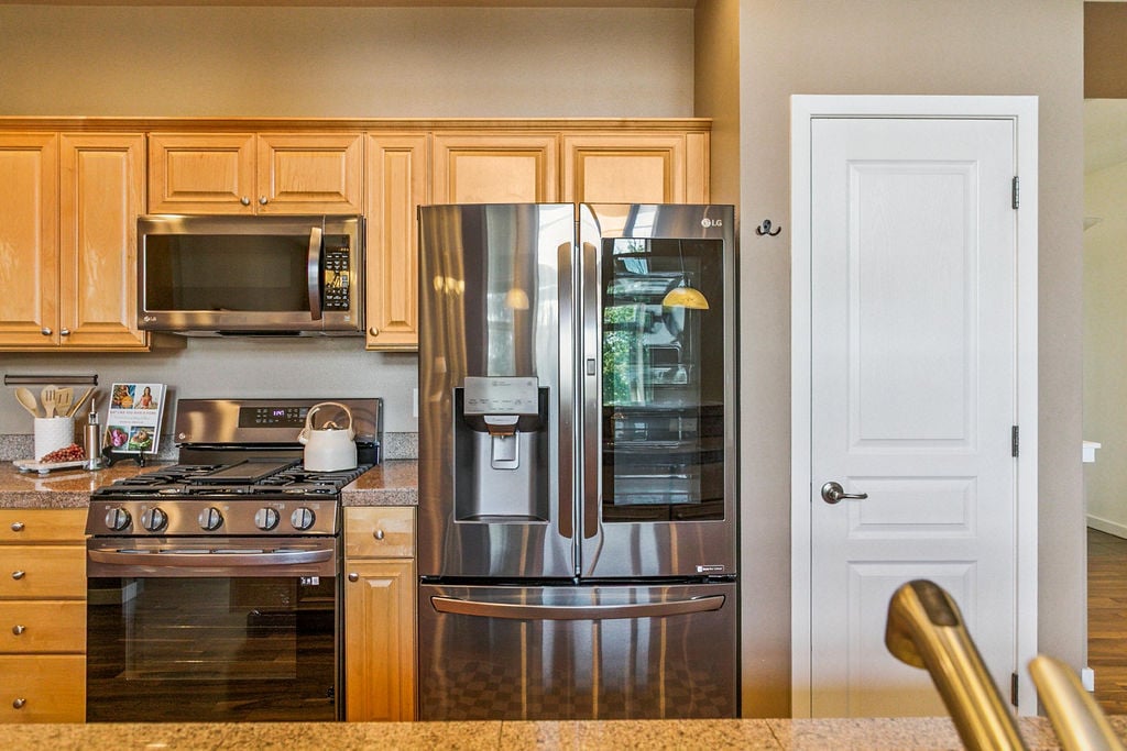 2353 Yakima Court