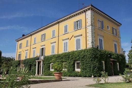 Luxury Villa Near Perugia with Pool
