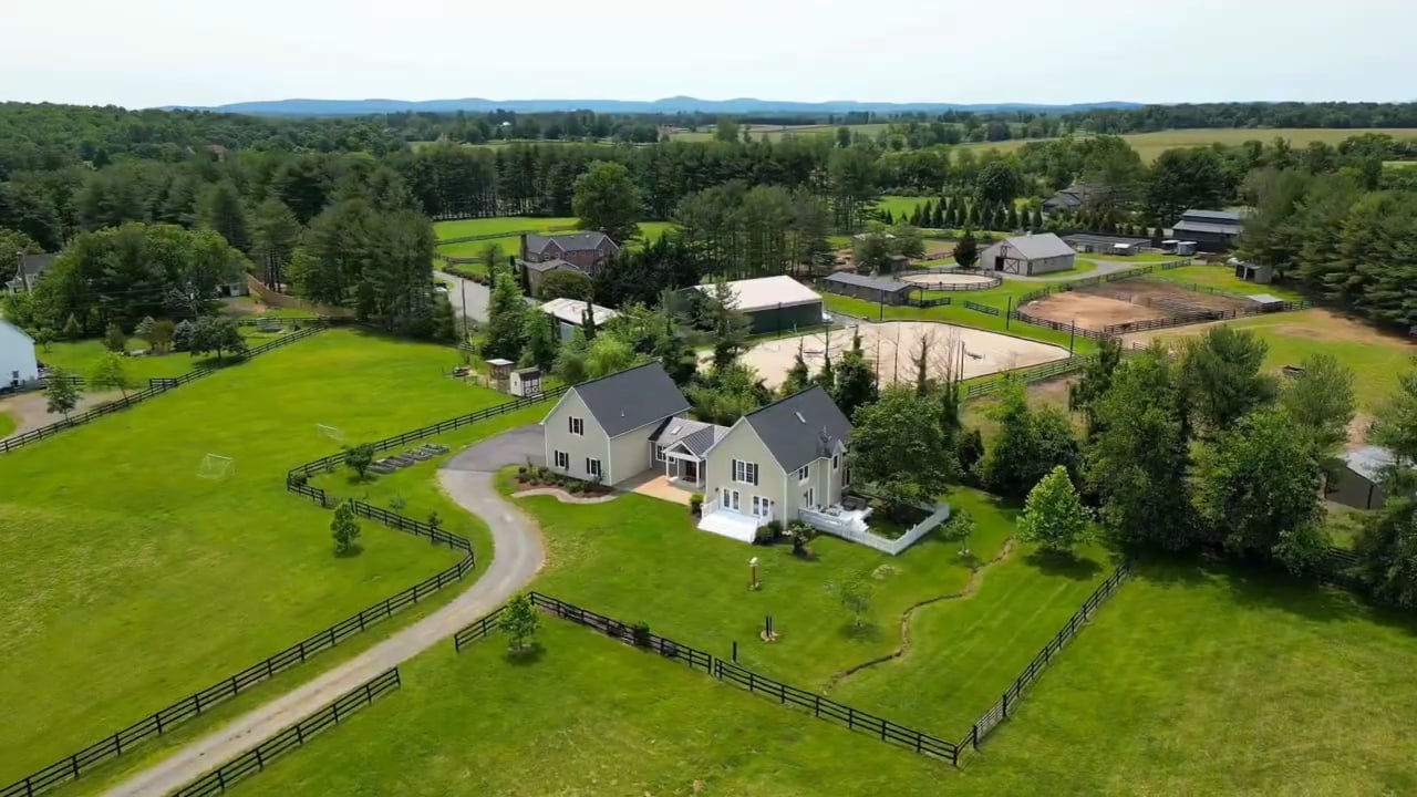 21073 St Louis Rd | Middleburg, VA 20117 | Offered at $1,299,000