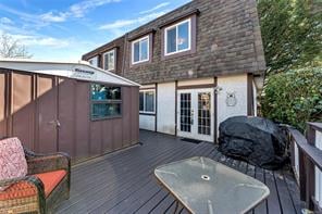 4247 Torquay Dr