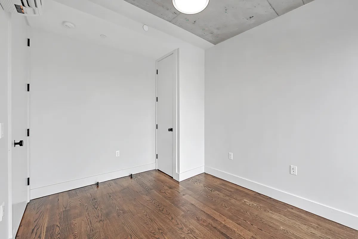 31-19 37th Street 3G