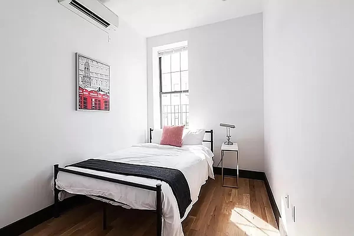 172 Suydam Street 3L