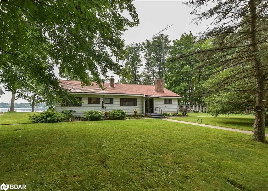 4 Park Ln