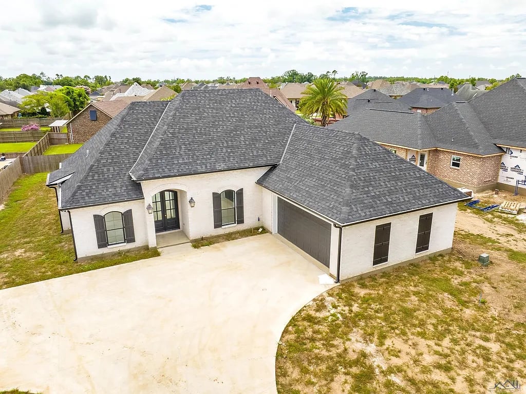 511 Lancaster Dr