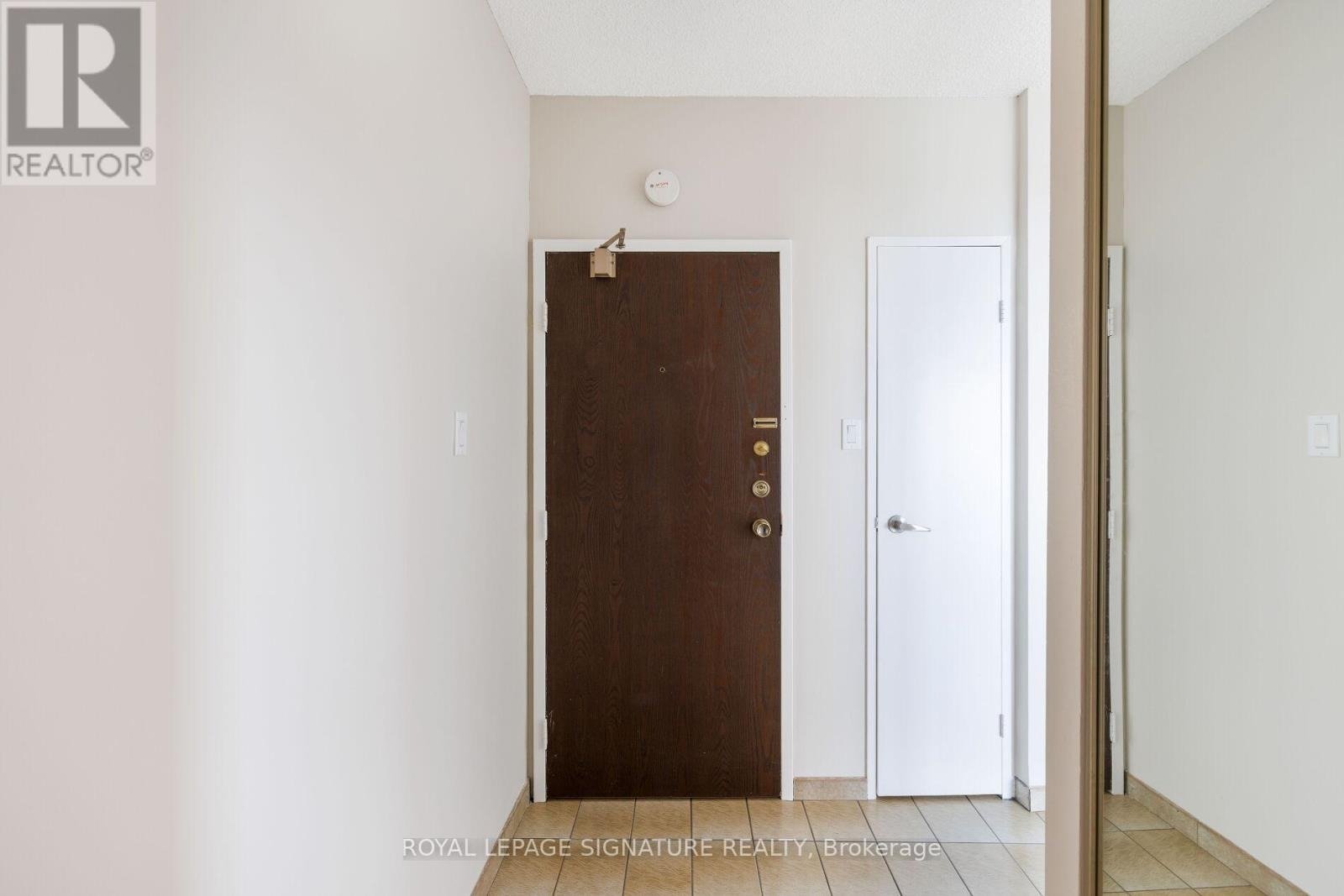PH5-2130 Weston Rd
