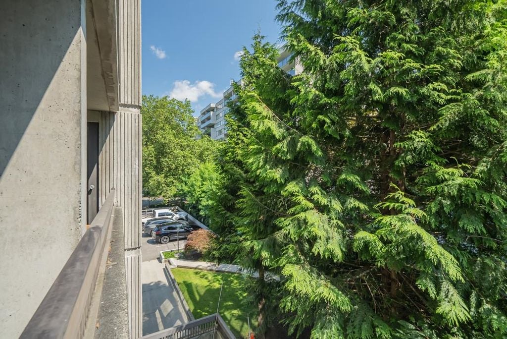 9280 Salish Ct, #301