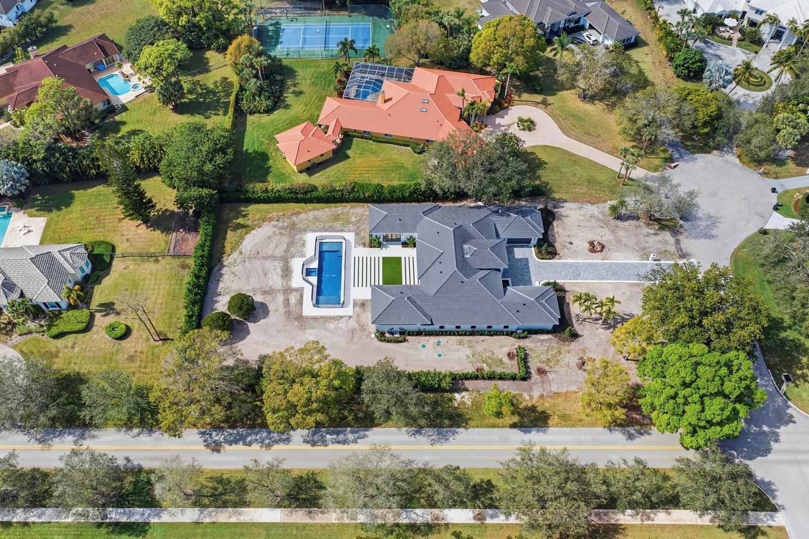 5770 Dixie Belle Road